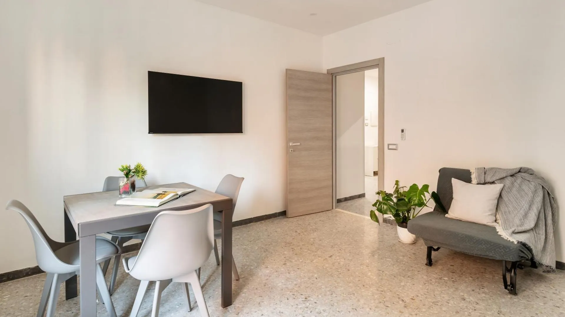 Rome Dolce Vita Luxury Apartment 4 Km Da Colosseo