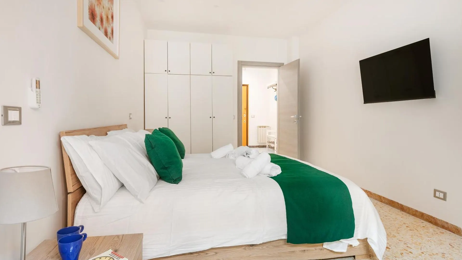 Rome Dolce Vita Luxury Apartment 4 Km Da Colosseo 0*,  Italy